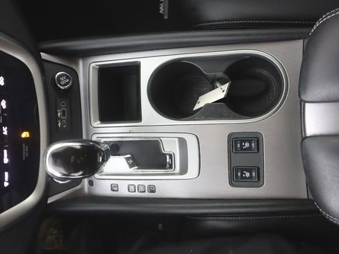 Certified 2024 Nissan Murano SV w/ SV Midnight Edition Package image 13