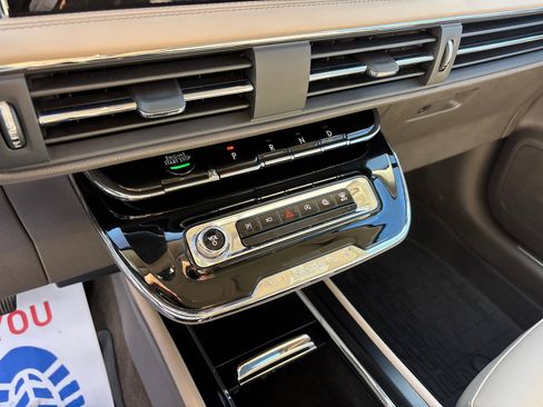Certified 2023 Lincoln Corsair AWD image 22