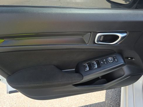 Used 2022 Honda Civic Sport image 6