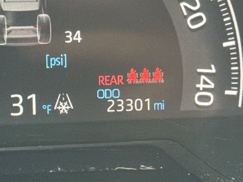 Used 2023 Toyota RAV4 LE image 17