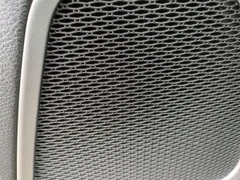 Used 2018 Jeep Compass Limited image 13