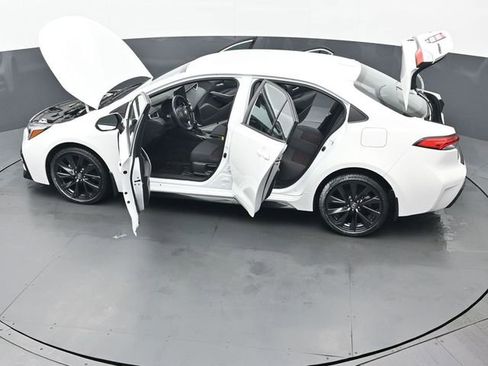 Used 2023 Toyota Corolla SE image 51