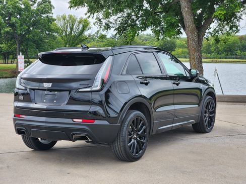 Certified 2023 Cadillac XT4 Sport w/ LPO, Onyx Lite Package FWD image 5
