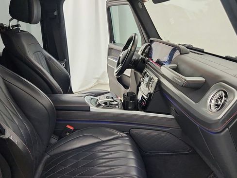 Used 2023 Mercedes-Benz G 550 image 31