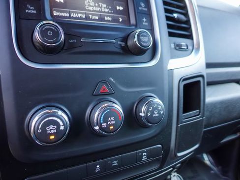 Used 2022 RAM 1500 Warlock AWD/4WD image 24