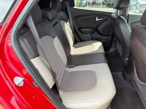 Used 2013 Hyundai Tucson GLS FWD image 10