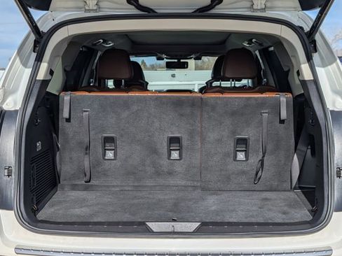 Used 2021 Subaru Ascent Touring image 19