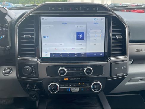 Used 2022 Ford F450 Limited w/ FX4 Off-Road Package image 25