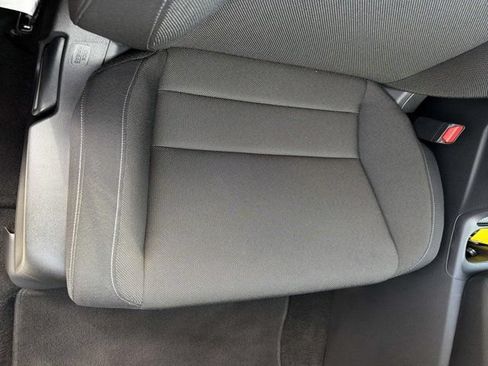 Used 2025 Honda CR-V LX image 15