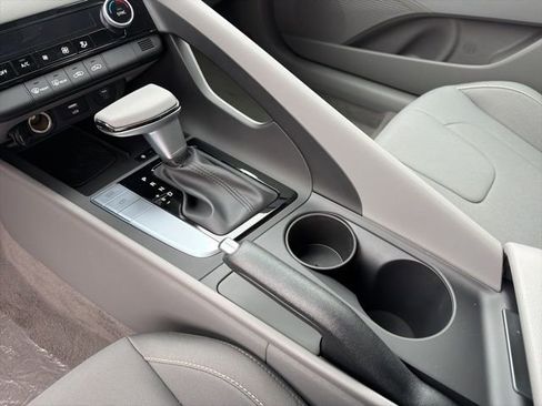 New 2026 Hyundai Elantra Sport image 25