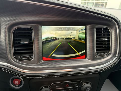 Used 2022 Dodge Charger SRT Hellcat w/ SRT Black Package image 17