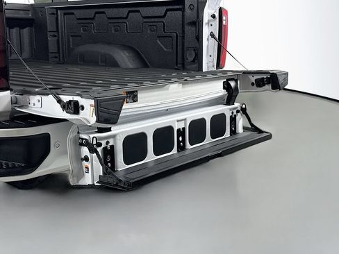 Used 2024 GMC Sierra 2500 Denali w/ Denali Reserve Package AWD/4WD image 34