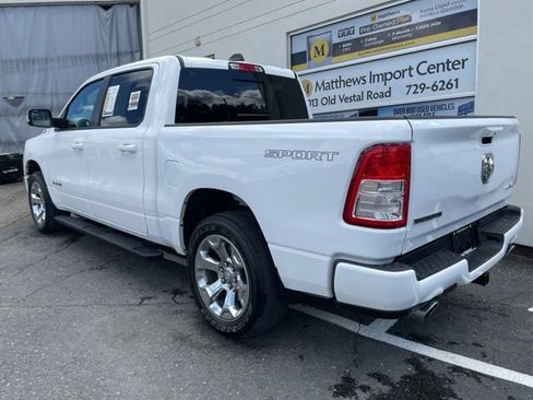 Used 2022 RAM 1500 Big Horn AWD/4WD image 3