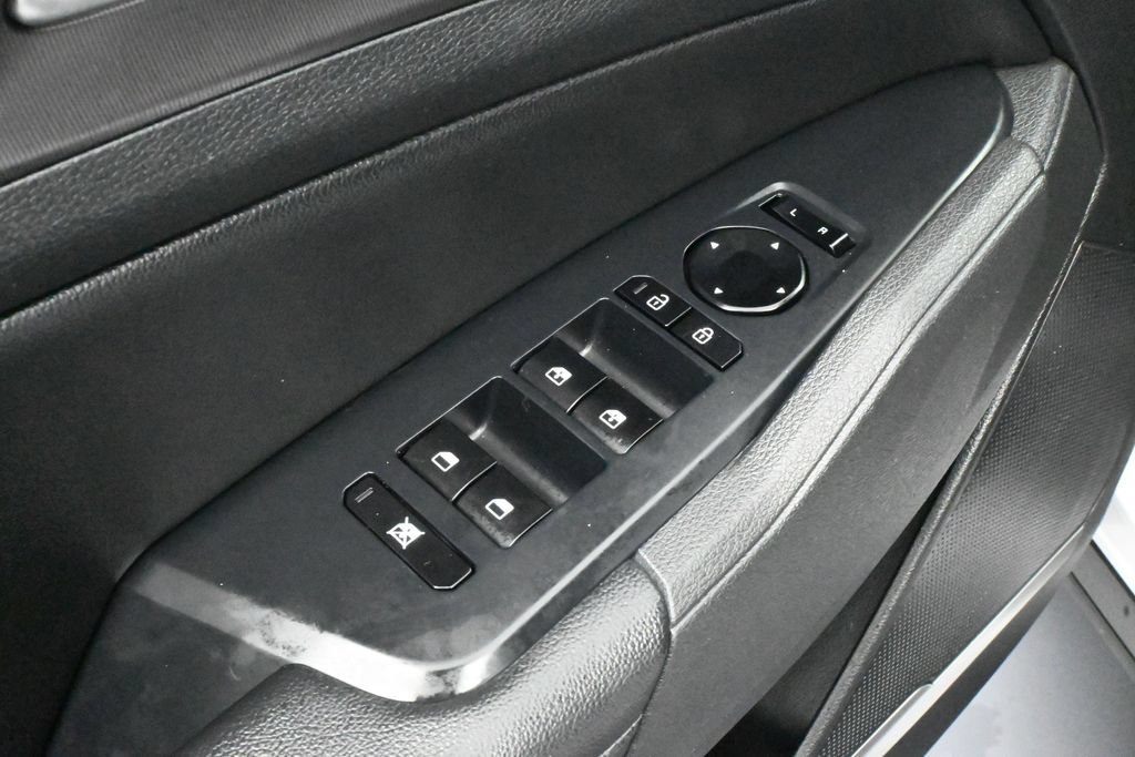 Used 2026 Kia Sportage EX FWD image 14