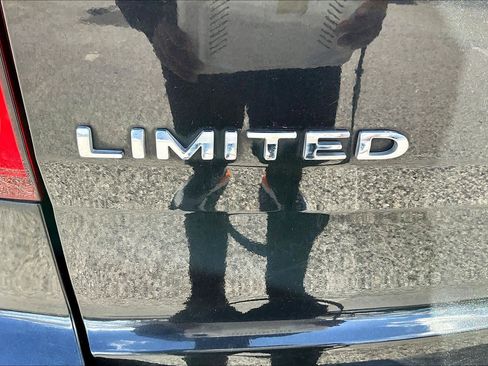 Used 2014 Ford Explorer Limited image 9