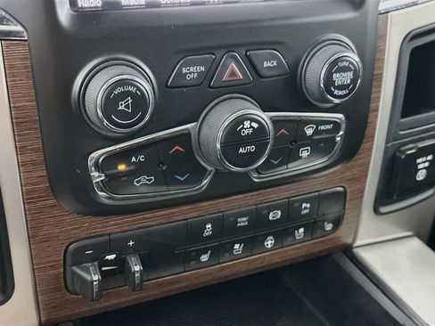 Used 2014 RAM 3500 Laramie AWD/4WD image 18