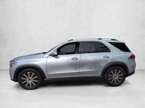 Used 2025 Mercedes-Benz GLE 350 4MATIC image 8