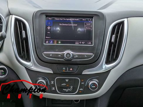 Used 2022 Chevrolet Equinox LS AWD/4WD image 21