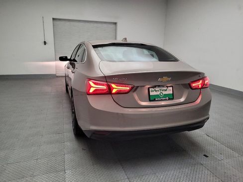 Used 2022 Chevrolet Malibu LT image 6