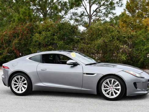 Used 2015 Jaguar F-TYPE Coupe image 8