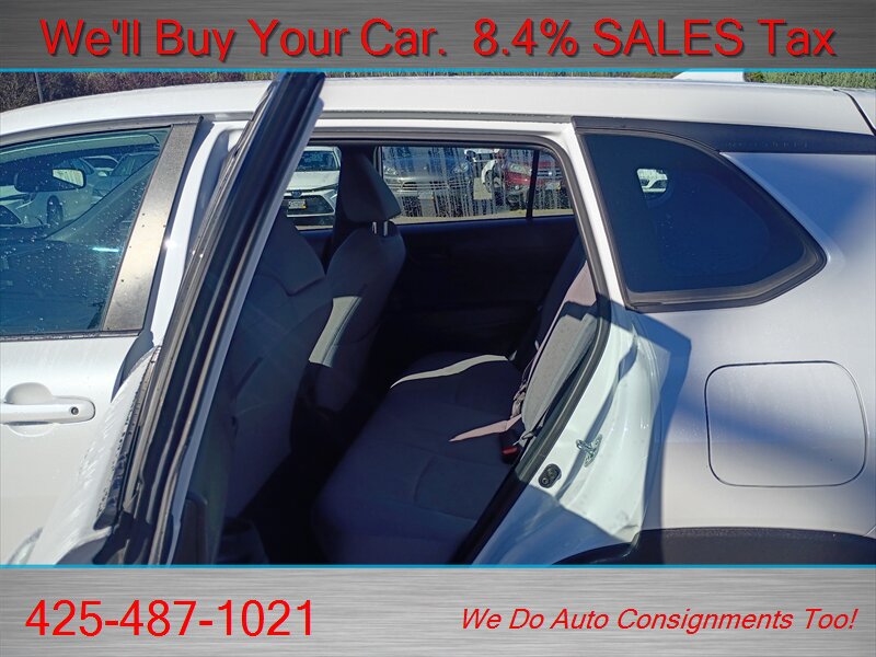 Used 2024 Toyota Corolla Cross AWD Hybrid image 16
