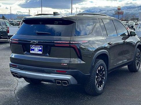 Certified 2025 Chevrolet Traverse Z71 w/ Enhanced Driving Package image 5