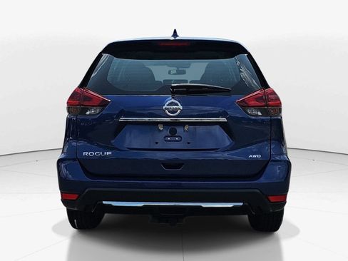 Used 2020 Nissan Rogue S AWD/4WD image 5