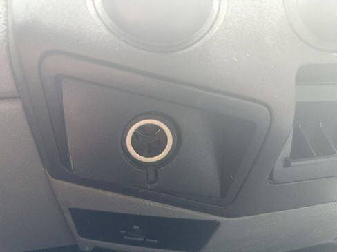 Used 2015 Ford F550 4x4 Regular Cab Super Duty image 24