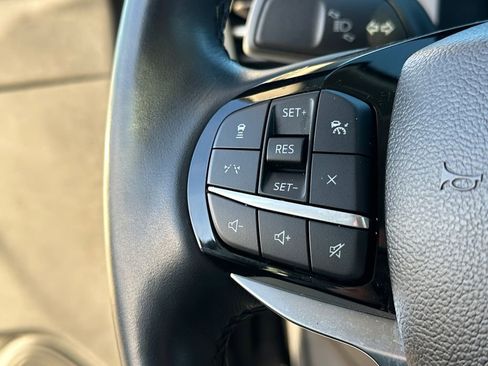 Certified 2025 Ford Explorer Platinum w/ Ultimate Package image 22