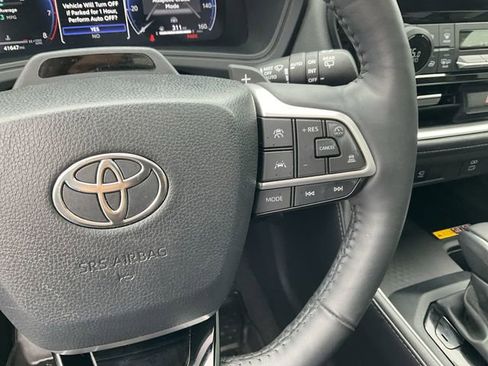 Used 2024 Toyota Grand Highlander Platinum image 20