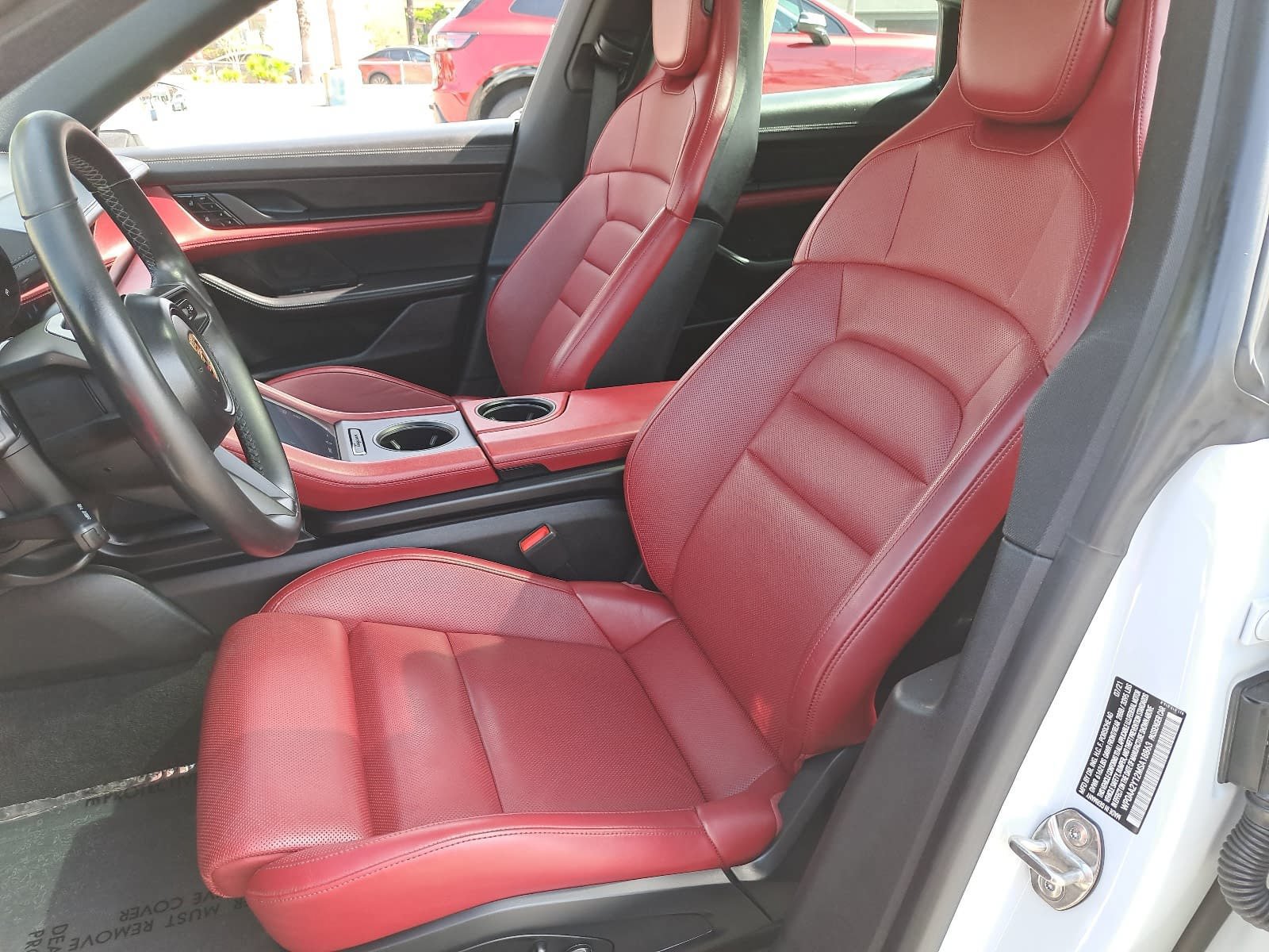 Used 2021 Porsche Taycan RWD image 16