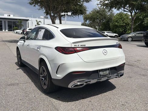 Certified 2025 Mercedes-Benz GLC 300 4MATIC image 5