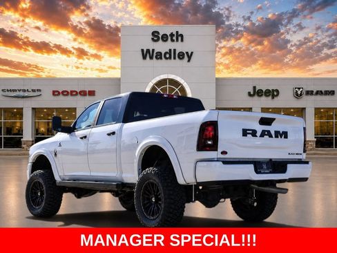 New 2025 RAM 2500 Big Horn AWD/4WD image 5