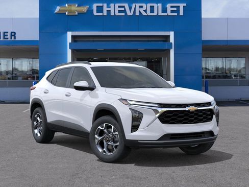 New 2026 Chevrolet Trax LT image 7