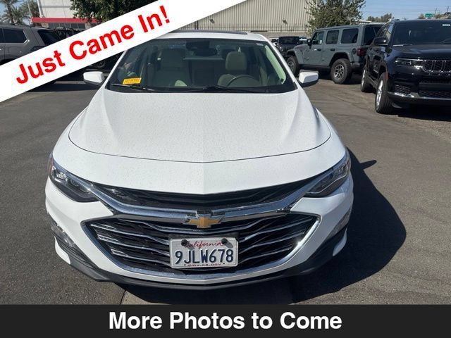 Used 2024 Chevrolet Malibu LT FWD image 9