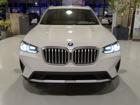 Used 2022 BMW X3 xDrive30i w/ Convenience Package w/ZPA AWD/4WD image 3