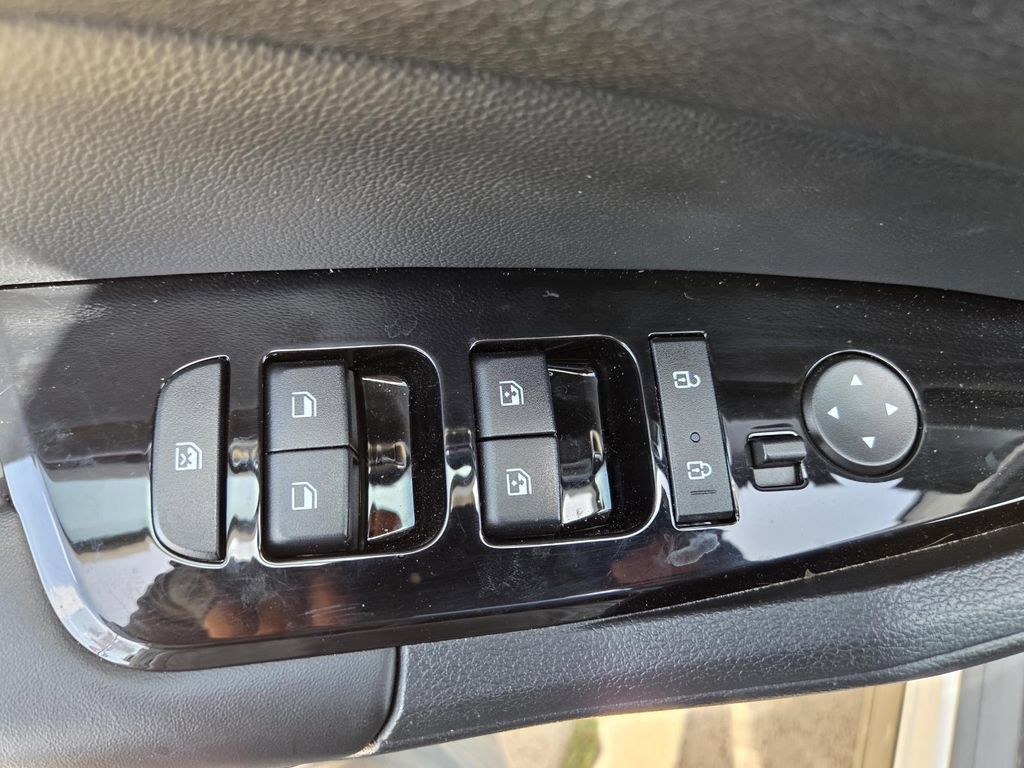Used 2024 Kia Sportage X-Pro AWD/4WD image 21