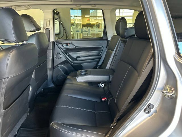 Used 2017 Subaru Forester 2.0XT Touring AWD/4WD image 27