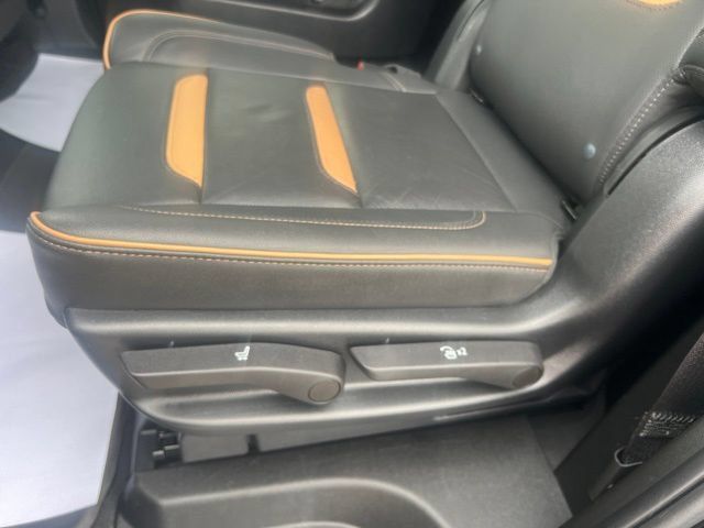Used 2022 GMC Yukon AT4 w/ Max Trailering Package AWD/4WD image 17