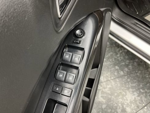 Certified 2020 GMC Canyon SLE w/ SLE Convenience Package AWD/4WD image 10