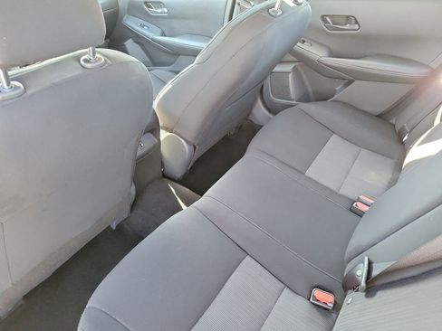 Used 2024 Nissan Sentra SV image 10