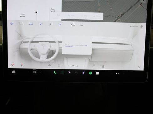 Used 2022 Tesla Model Y Long Range image 43