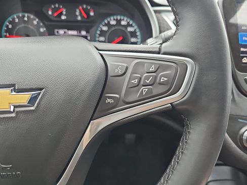 Used 2023 Chevrolet Malibu RS FWD image 22