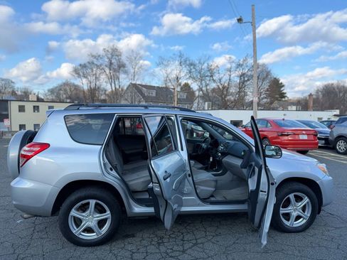 Used 2010 Toyota RAV4 2WD image 6