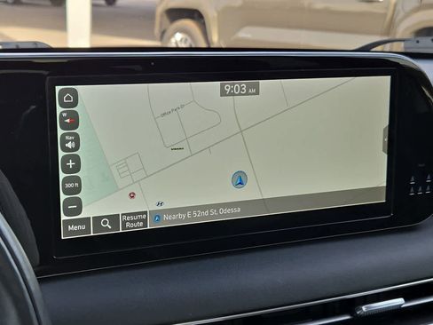 Used 2023 Hyundai Palisade Calligraphy image 23