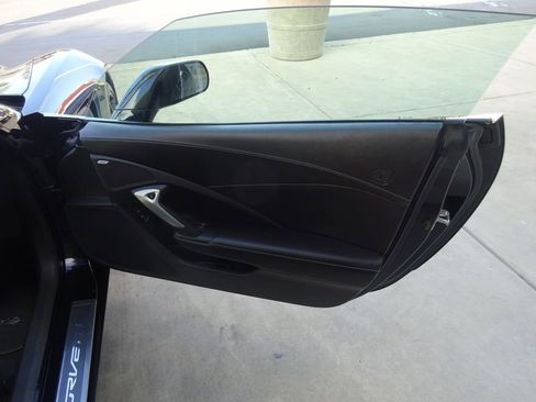 Used 2019 Chevrolet Corvette Stingray Coupe w/ Battery Protection Package image 25