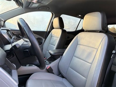 Used 2020 GMC Terrain SLT w/ Preferred Package image 12