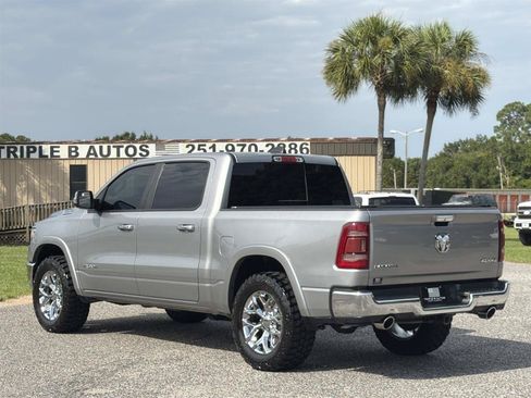 Used 2020 RAM 1500 Laramie AWD/4WD image 4