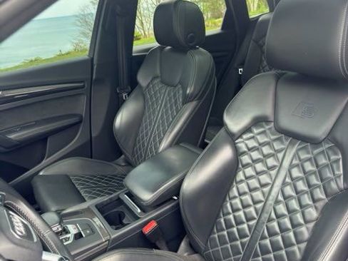 Used 2018 Audi SQ5 Prestige w/ Prestige Package AWD/4WD image 8