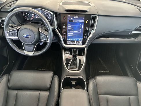 Used 2025 Subaru Outback Limited AWD/4WD image 17